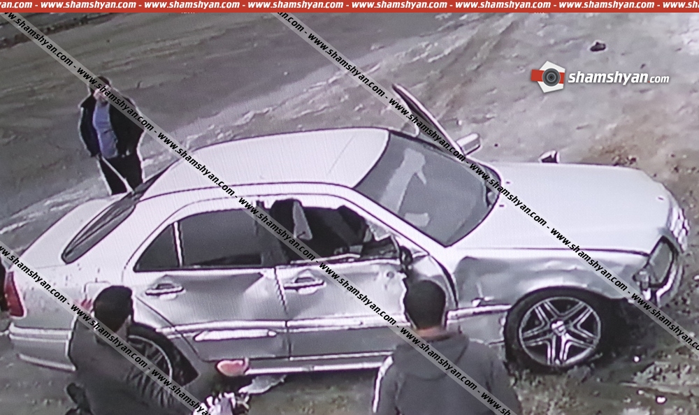 Ստեփանավանում հետիոտներին Mercedes-ով մահացու վրաերթի ենթարկած վարորդին քննիչն ազատ է արձակել. Shamshyan.com 