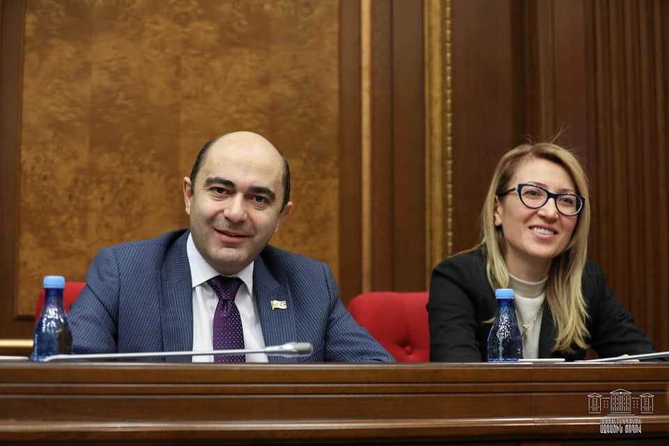 «Դե, հմի էդ ա» շտաբը. Էդմոն Մարուքյանը լուսանկար է հրապարակել