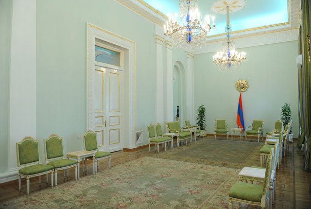 Վիրտուալ շրջայց նախագահի նստավայրում