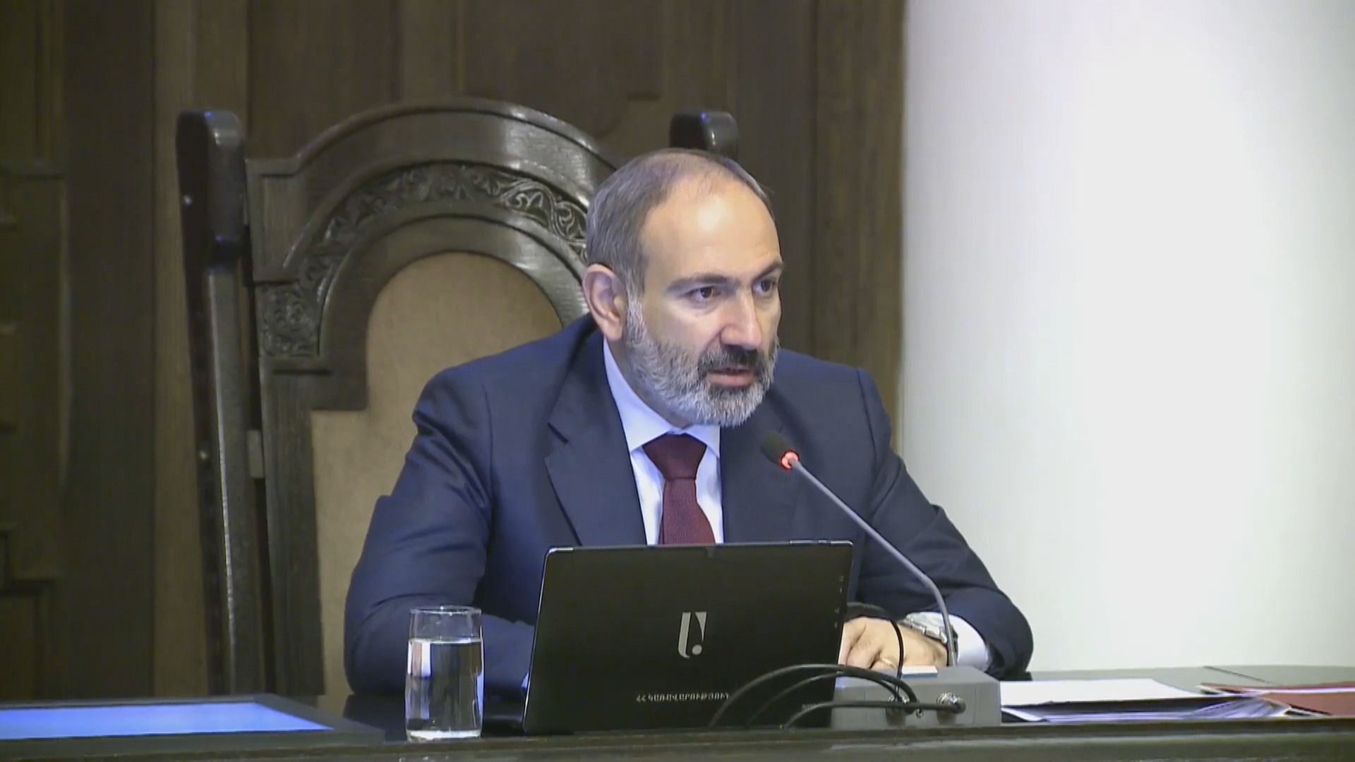 Բավրայի մաքսատանը մաքսանենգության խոշոր դեպք է բացահայտվել. վարչապետի անդրադարձը