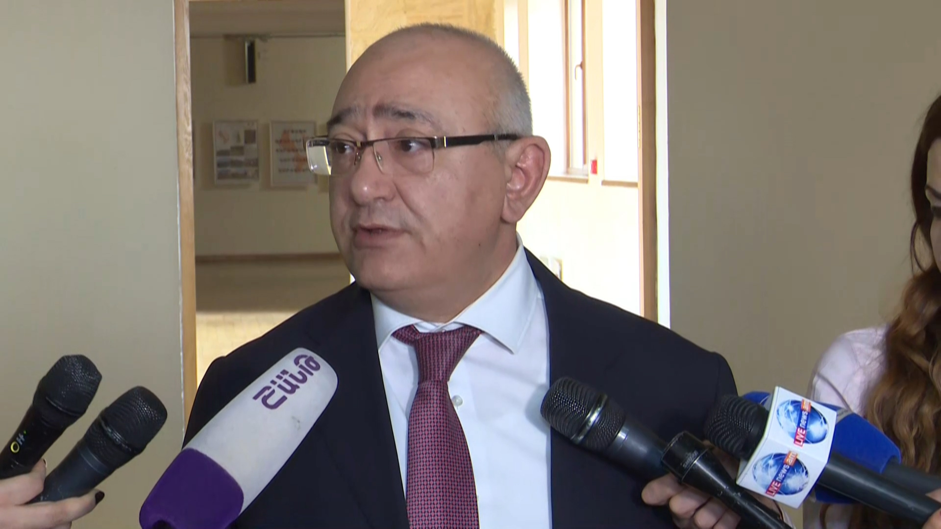 Ի՞նչ հարցեր է քննարկել Տիգրան Մուկուչյանը ԱԺ-ում