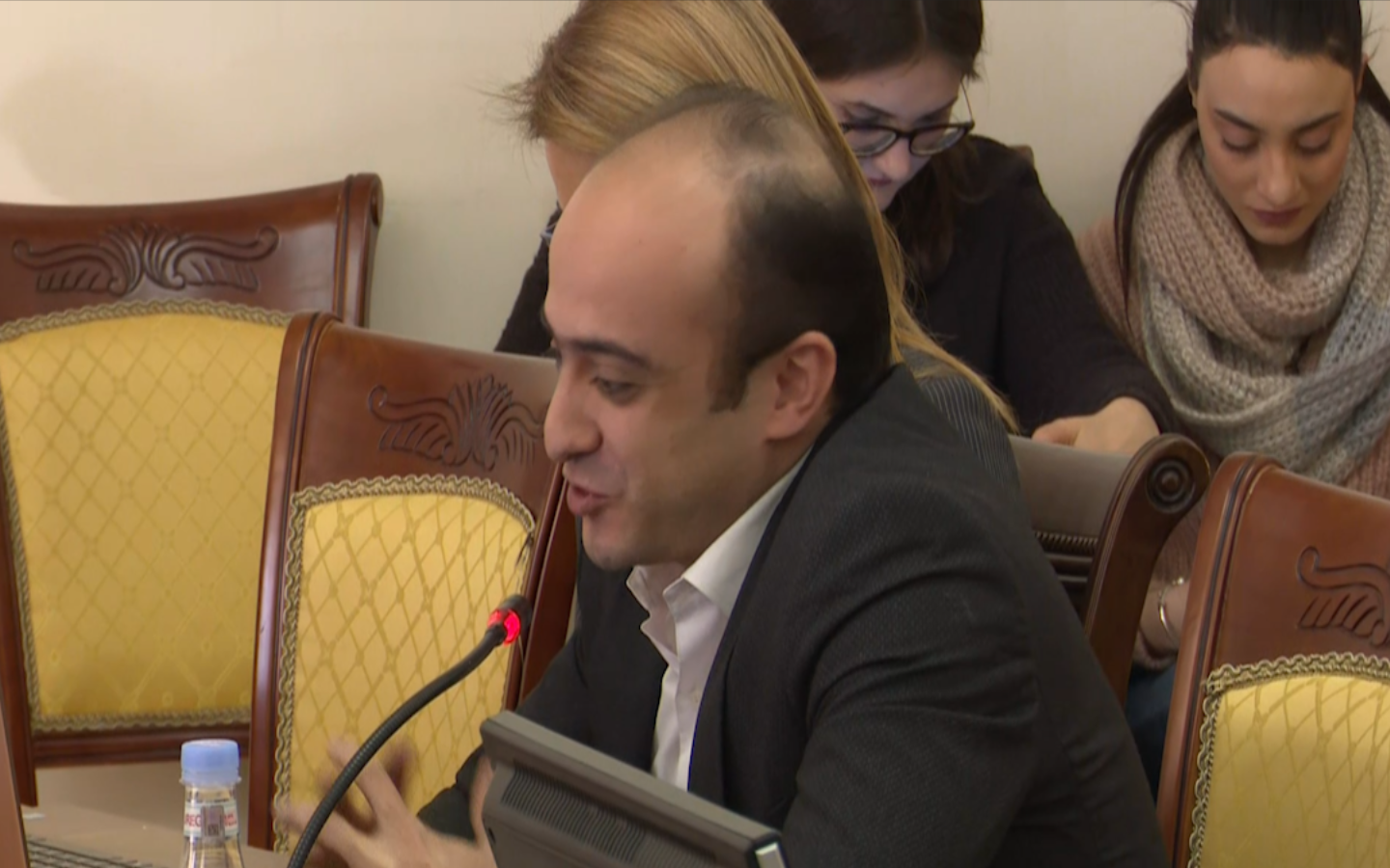 Տարոն Սիմոնյանը ԱԺ է բերել «Ելք» դաշինքի շրջանակում  Փաշինյանի ներկայացրած ու մերժված նախագիծը