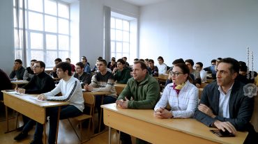 Դավիթ Տոնոյանը հետևել է «1991 ստորաբաժանում» ծրագրի նախապատրաստական դասընթացին