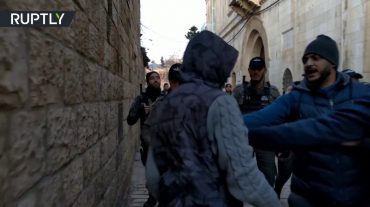 Իսրայելի անվտանգության ուժերը գրոհել են Երուսաղեմի Ալ-Աքսա մզկիթը