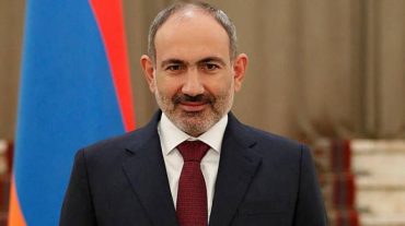 Արցախ՝ մեր հպարտություն, մեր ինքնություն, մեր սեր. Փաշինյանը տիկնոջ հետ լուսանկար է հրապարակել