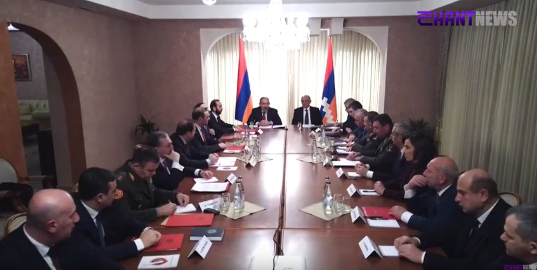 Համատեղ նիստերը հայրենիքի անվտանգության կարևորագույն բաղադրիչ են․ կայացել է Արցախի ու Հայաստանի ԱԽ համատեղ նիստը