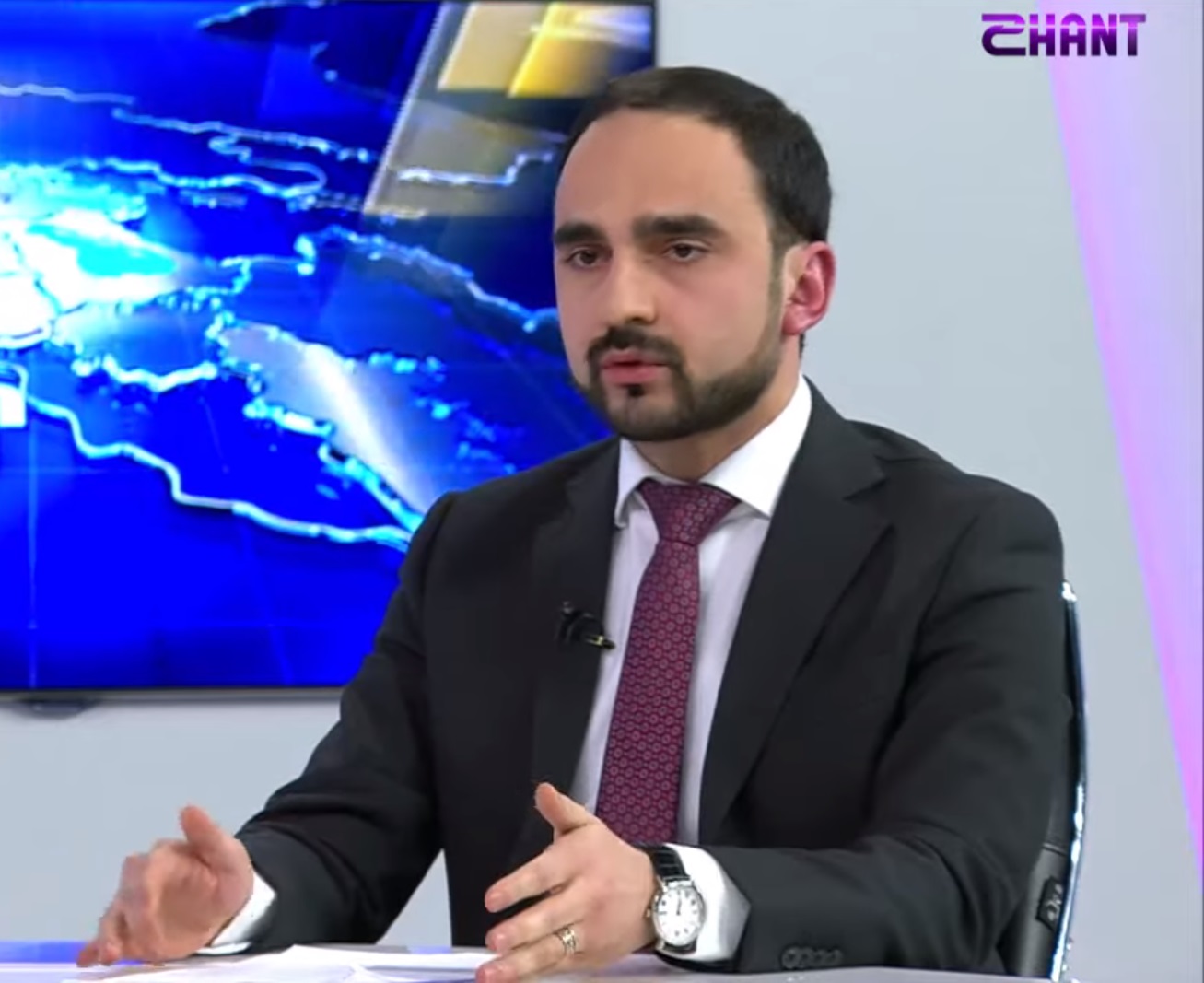 Նույնն է, թե ասես՝ մածունը սև է. Ավինյանը՝ 2019 թ. տնտեսական ցուցանիշներն անկում համարողներին