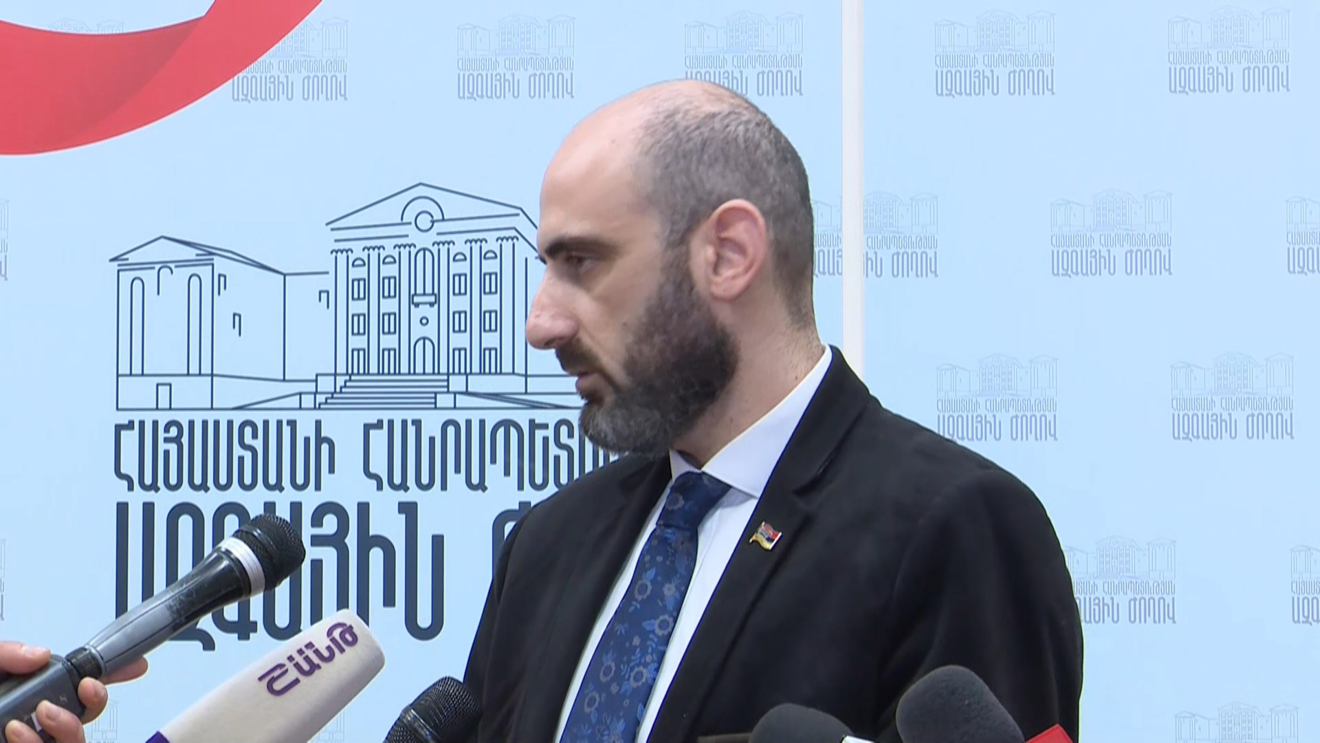 Բացառելու ենք, որ որևէ դեղորայքի կամ դիմակի թանկացում լինի. Նարեկ Զեյնալյան