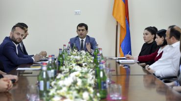 Առանց տնից դուրս գալու հնարավոր է պատվիրել անգամ գազար․ Արշակյանի կոչը՝ օգտվել առցանց հարթակներից
