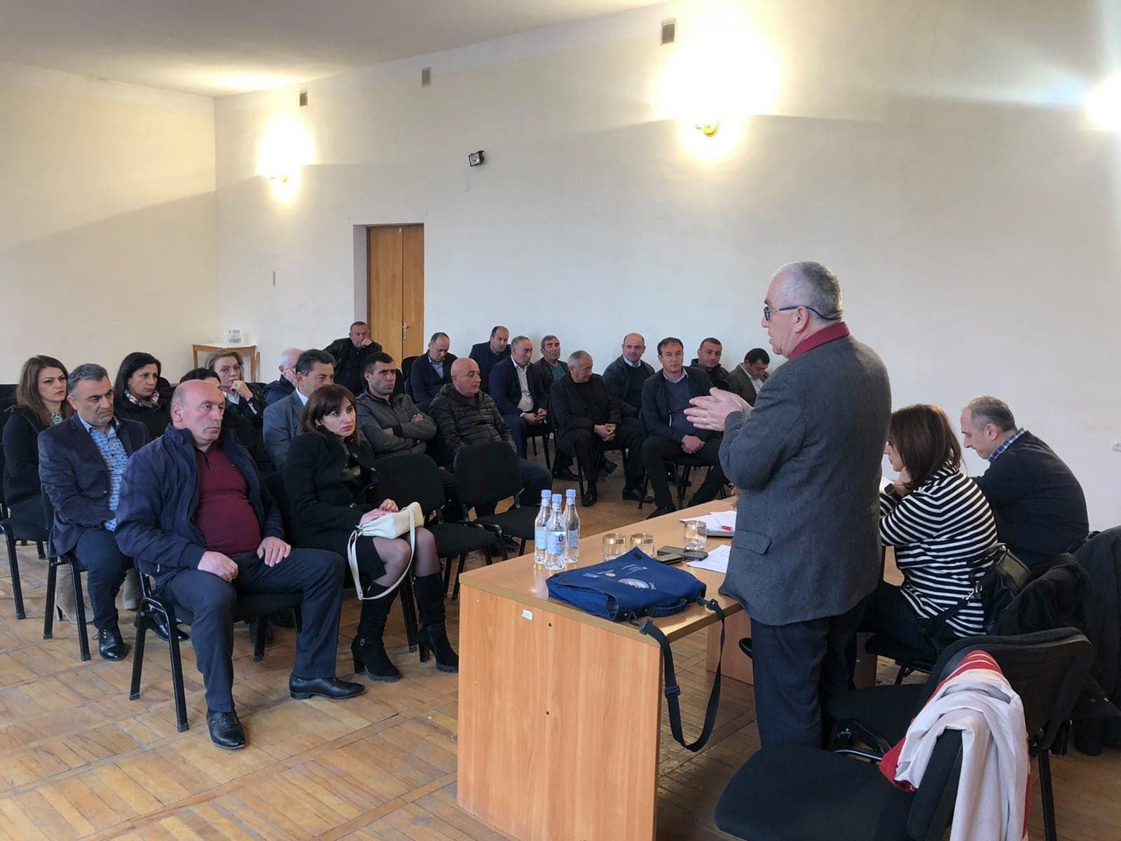 Միավորված համայնքներում տեղի են ունեցել խորհրդակցություններ
