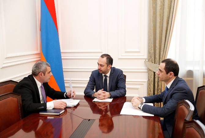 Վարչապետի աշխատակազմի ղեկավարին ներկայացվել են կորոնավիրուսի ներթափանցումը կանխելու աշխատանքները