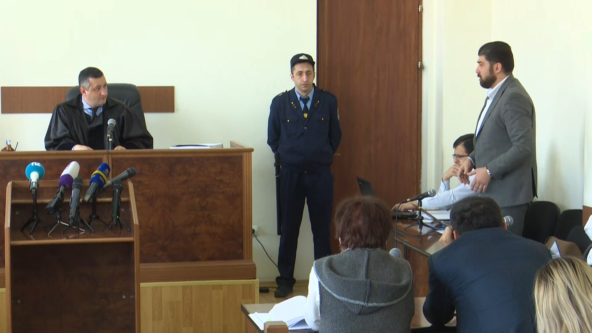 Ընթանում է Սանասարյանի գործով դատը. դատարանը քրգործի գրավոր ապացույցներն է դիտարկում