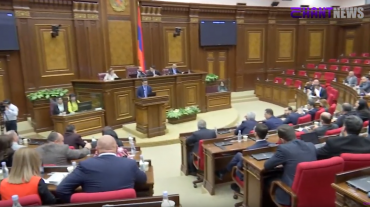 Վարչական ու քրեական պատասխանատվություն արտակարգ դրության պայմաններում օրենքով սահմանված սահմանափակումները խախտելու համար