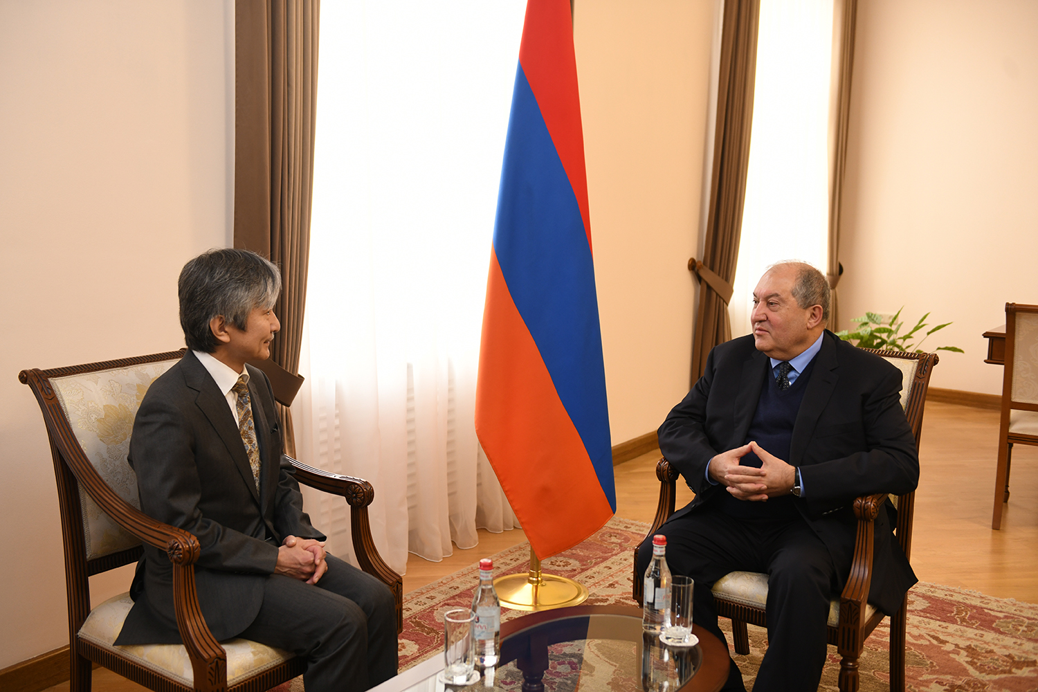 Արմեն Սարգսյանն ընդունել է Հայաստանում Ճապոնիայի արտակարգ և լիազոր դեսպան Ջուն Յամադային