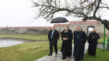 Արմեն Սարգսյանն այցելել է Գանձասարի վանական համալիր