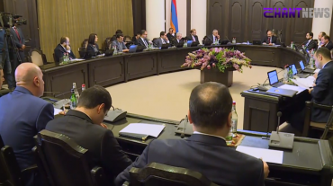 Կառավարության նիստում զեկուցվող հարցերի մեծ մասը բուռն քննարկումների տեղիք է տվել