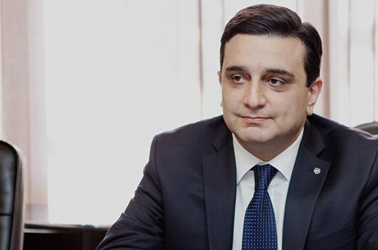 Մեր 8 ապագա բժիշկներն առաջնագծում են՝ «Նորք» ինֆեկցիոն կլինիկական հիվանդանոցում․ ԵՊԲՀ ռեկտոր