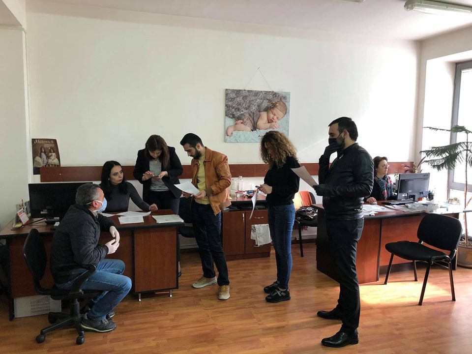 Կամավորների հերթական խումբը գնում է աշխատանքի