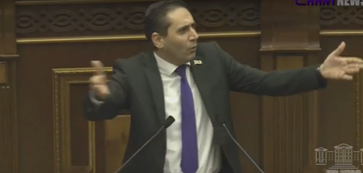 Ասում եք` թուլացեք ու հաճույք ստացեք, չէ, չենք թուլանալու, 100 տոկոս. Արման Աբովյան