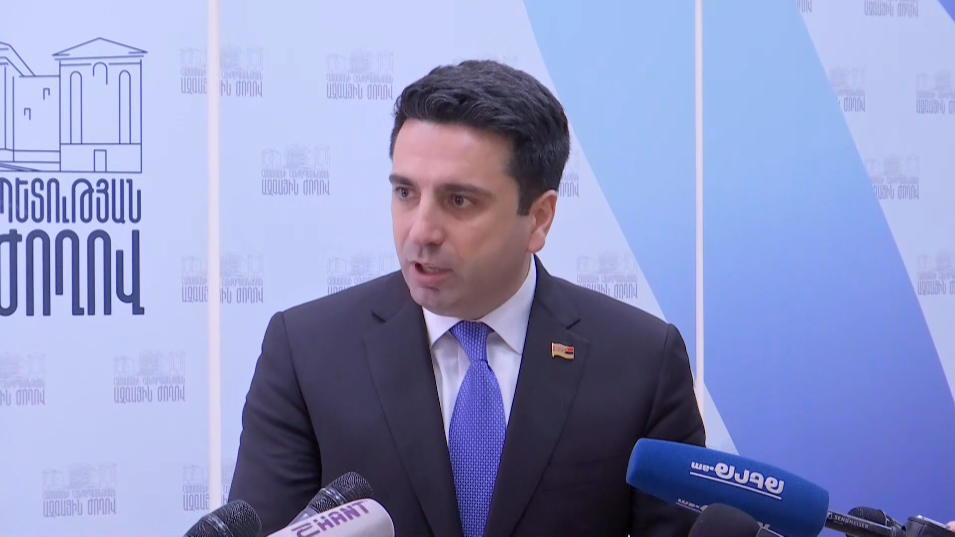 Հնարավոր է՝ աշխարհում լինի իրավիճակ, որը շատ ավելի վտանգավոր կլինի, քան 2008-ի ճգնաժամը. Ալեն Սիմոնյան
