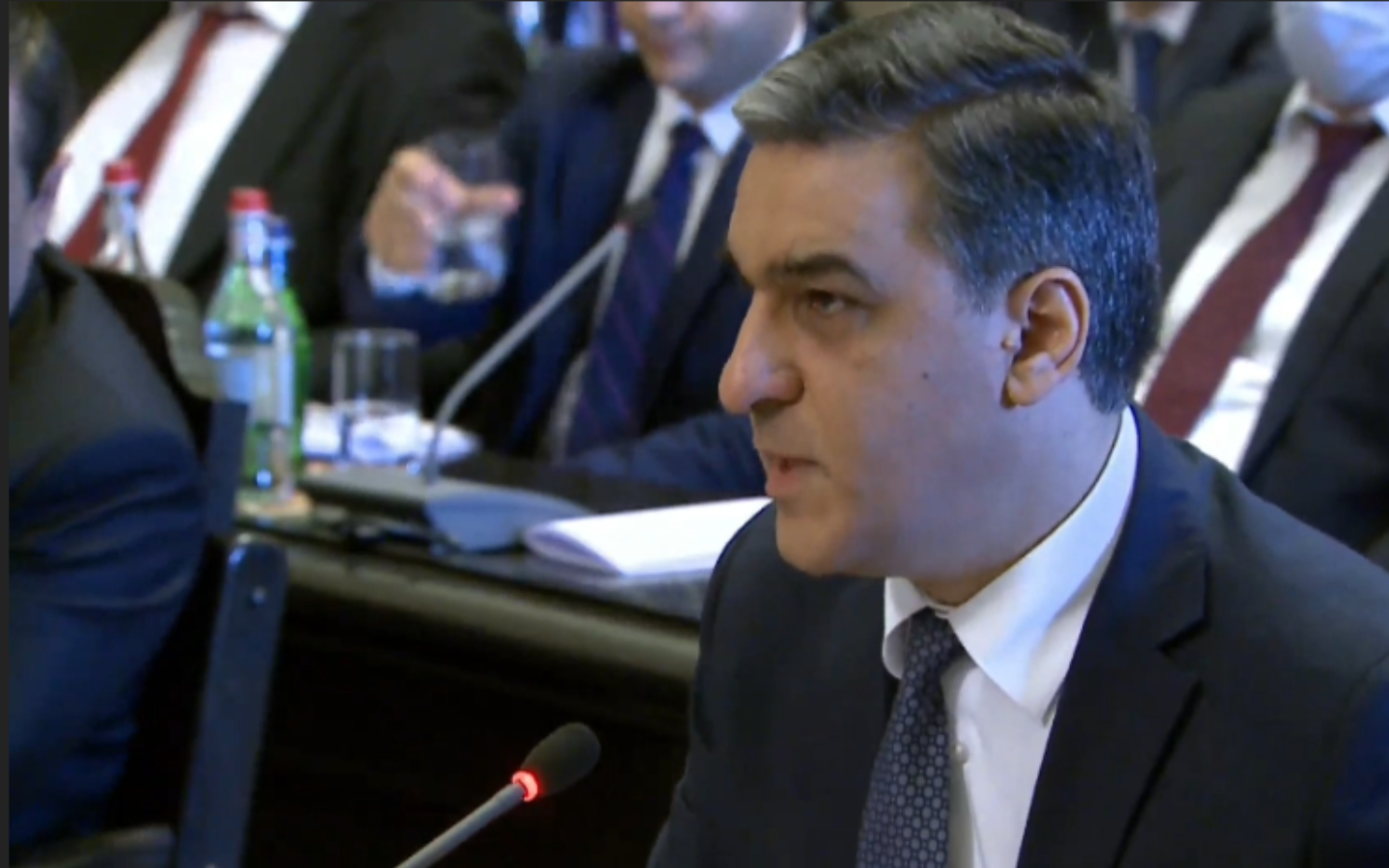 Ծանր հիվանդության հիմքով կալանավորված անձանց գործերը կքննվեն արագ, ինչի՞ն է դեմ Թաթոյանը. տարաձայնություններ կառավարությունում