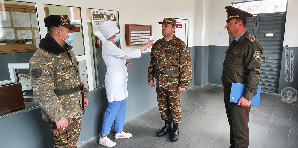 Անակնկալ ստուգայցեր ԶՈՒ զորամասեր