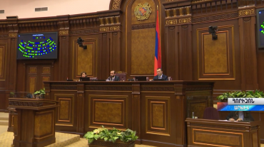 Դավաճաններ իրավապահ համակարգում, քրգործեր հարուցվելու են, թե ոչ․ ԱԺ-ում ճեպազրույցների օր էր
