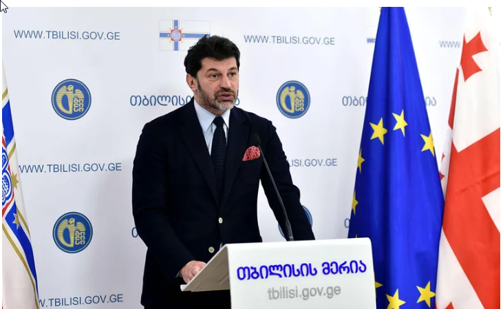 Անկախ դասընթացների դադարեցումից՝ Թբիլիսիում ուսուցիչների աշխատավարձերը կվճարվեն