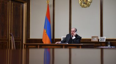 Նախագահը հեռախոսազրույց է ունեցել դեսպան Ռուբեն Շուգարյանի տիկնոջ հետ