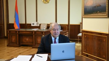 Նախագահը տեսակապով զրուցել է Լիտվայի նախագահի հետ