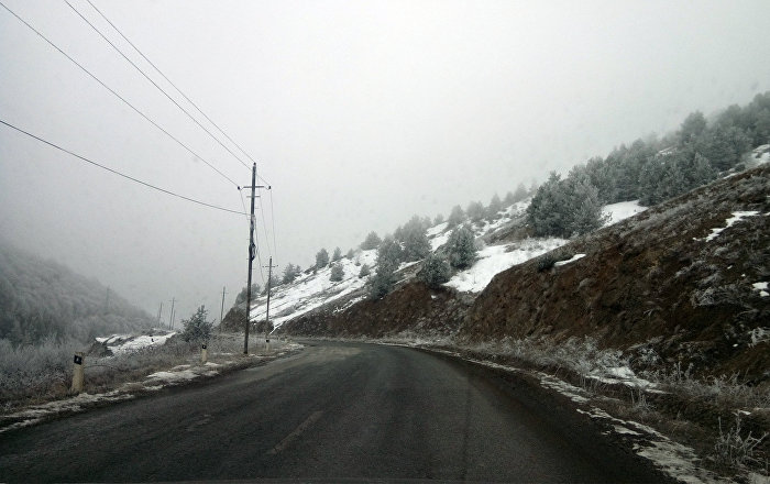 Սոթք-Քարվաճառ ավտոճանապարհը և Վարդենյաց լեռնանցքը փակ են կցորդիչով բեռնատարների համար