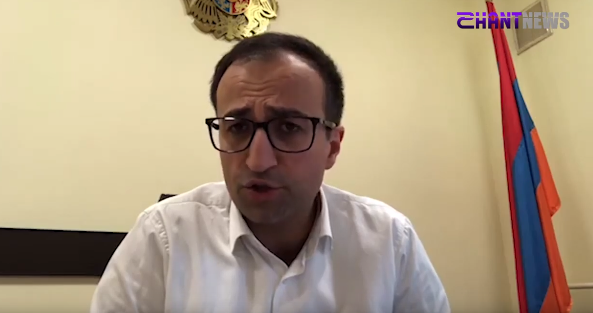 Կրե՞լ, թե՞ չկրել դիմակ. Արսեն Թորոսյանի պարզաբանումը