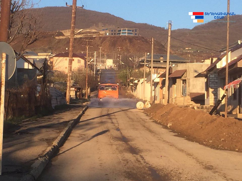 Ախտահանվել են Ստեփանակերտի ճանապարհները