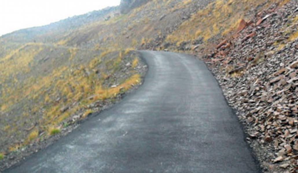 Ամբերդ ամրոց և Քարի լիճ տանող ավտոճանապարհները դեռ անորոշ ժամանակ փակ կլինեն
