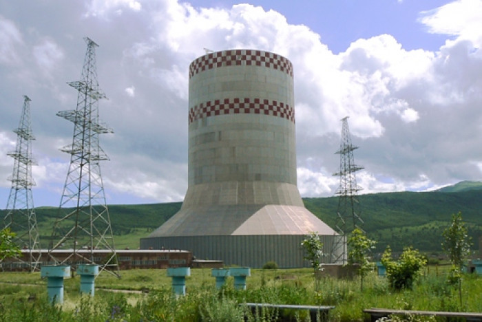 Ապամոնտաժման աշխատանքներ կատարելիս մետաղական թիթեղն ընկել է 41-ամյա բանվորի վրա. նա հիվանդանոցում մահացել է