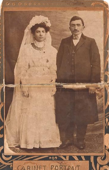 Քյուրքչյանների հարսանեկան լուսանկարը. 1910 թ.