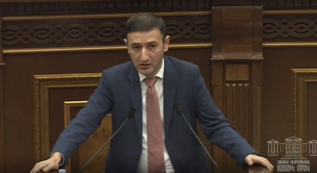 Հայաստանում 300 մլրդ դրամ ազատ փող չկա, սնդուկների մեջ դրված չէ. Բաբկեն Թունյան