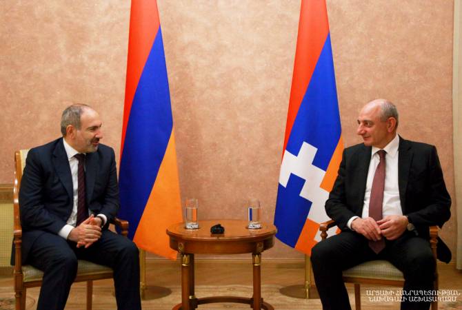 Նիկոլ Փաշինյանն ու Բակո Սահակյանը քննարկել են հայկական երկու պետությունների փոխգործակցությանն առնչվող հարցեր
