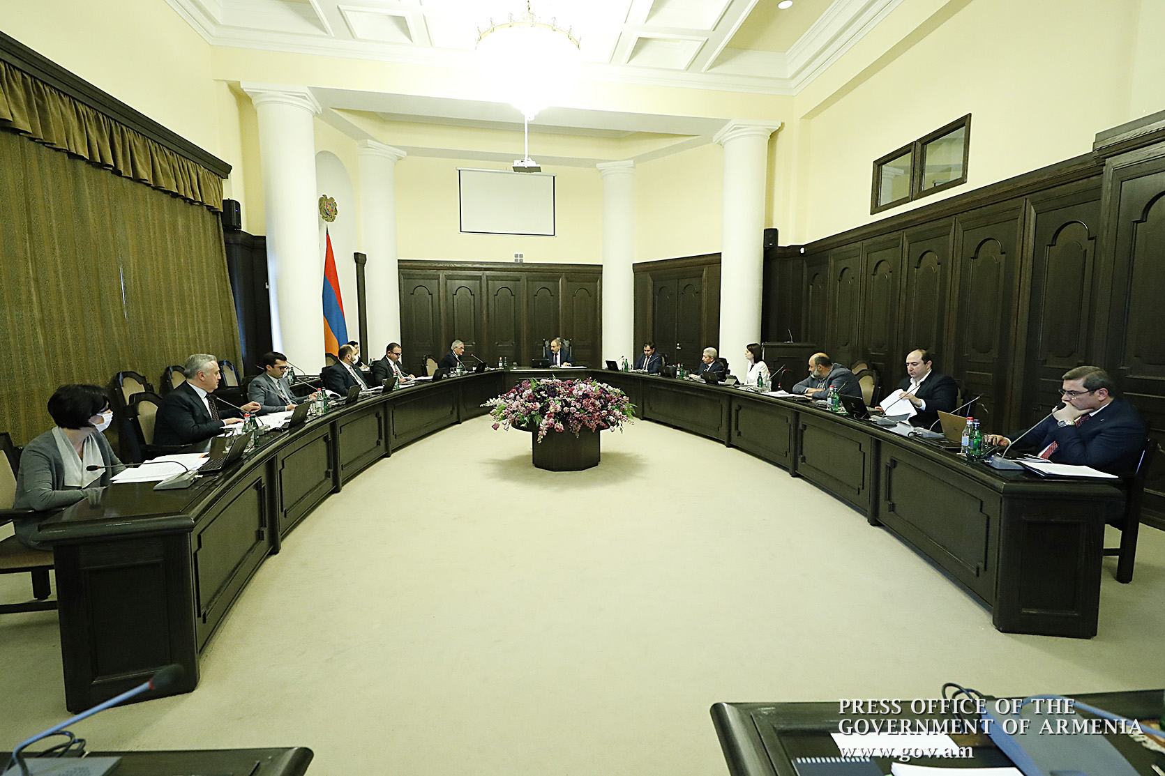 Վարչապետի գլխավորությամբ քննարկվել են աշխատանքը խրախուսող կրթական ծրագրերի իրականացման հարցեր