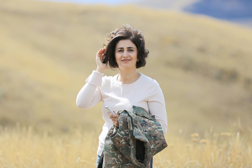 Ադրբեջանական կողմի կրակոցից մեքենա այրվել է, սակայն այն գումարտակի հրամանատարին չի սպասարկում․ ՊՆ խոսնակ