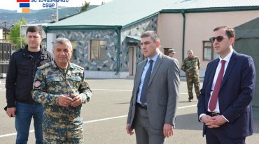 Արցախի պարետը ծանոթացել է բացօթյա պայմաններում վրանային հոսպիտալի և բուժսանիտարական կետի բացազատման ցուցադրական տարբերակին