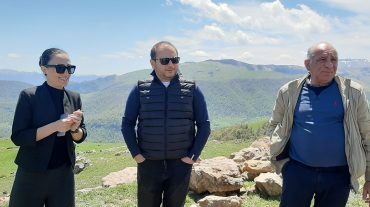 Շրջակա միջավայրի նախարարի տեղակալները Ենոքավանի անտառներում են՝ ընձառյուծի հետքերով
