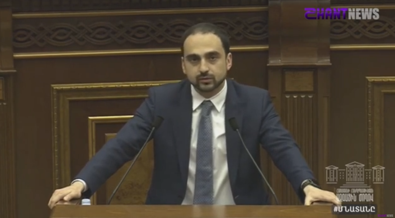 Ինչպիսի՞ն է ավիացիայի ապագան, ի՞նչ ենք անում «սև ցուցակում» չհայտնվելու համար. Գորգիսյանը՝ Ավինյանին