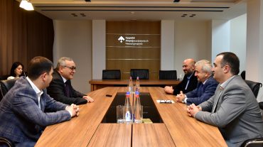 Արցախի ԱԺ նախագահը շարունակում է քաղաքական ուժերի և նախագահական ընտրություններին մասնակցած թեկնածուների հետ հանդիպումները