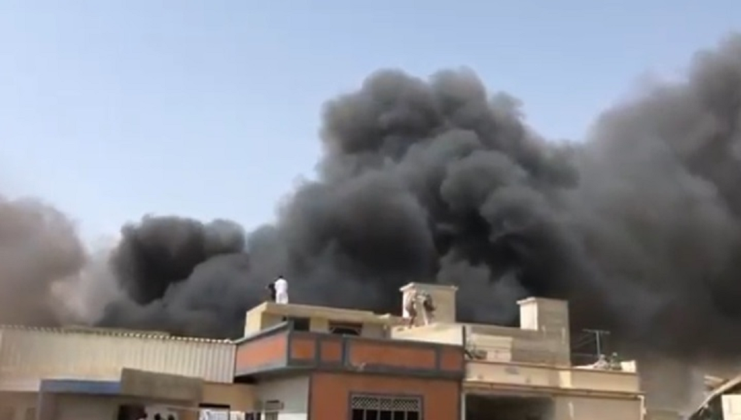 Տեսանյութ.Պակիստանում 107 մարդ տեղափոխող օդանավ է կործանվել՝ ընկնելով բնակելի շենքերի վրա