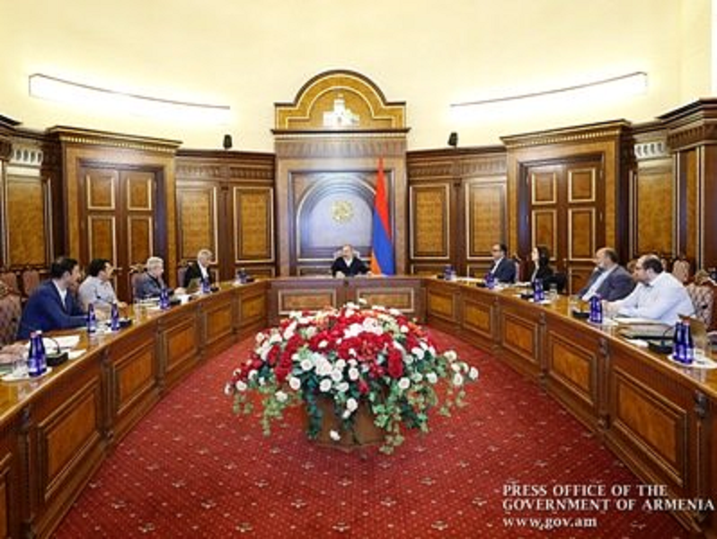 Կառավարությունում Նիկոլ Փաշինյանի գլխավորությամբ խորհրդակցության ժամանակ քննարկվել է բարձր տեխնոլոգիական ոլորտին օժանդակելու հարցը