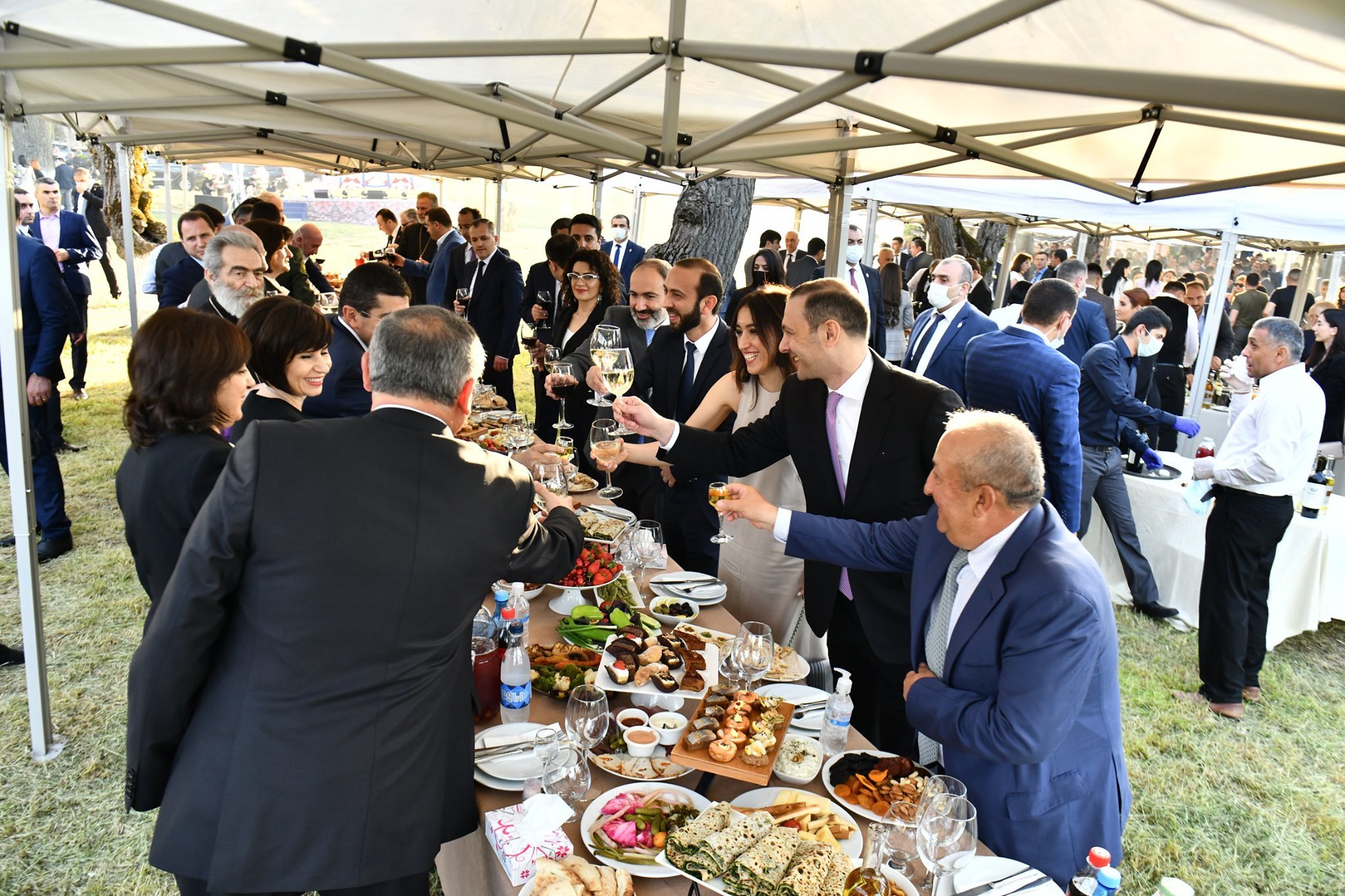 Արցախի միջոցառումից հետո իմ կողքին եղած պաշտոնյաները չեն վարակվել․ Փաշինյան
