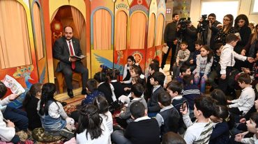 Անհոգ մանկություն եմ մաղթում. Արայիկ Հարությունյանը շնորհավորել է երեխաների տոնը