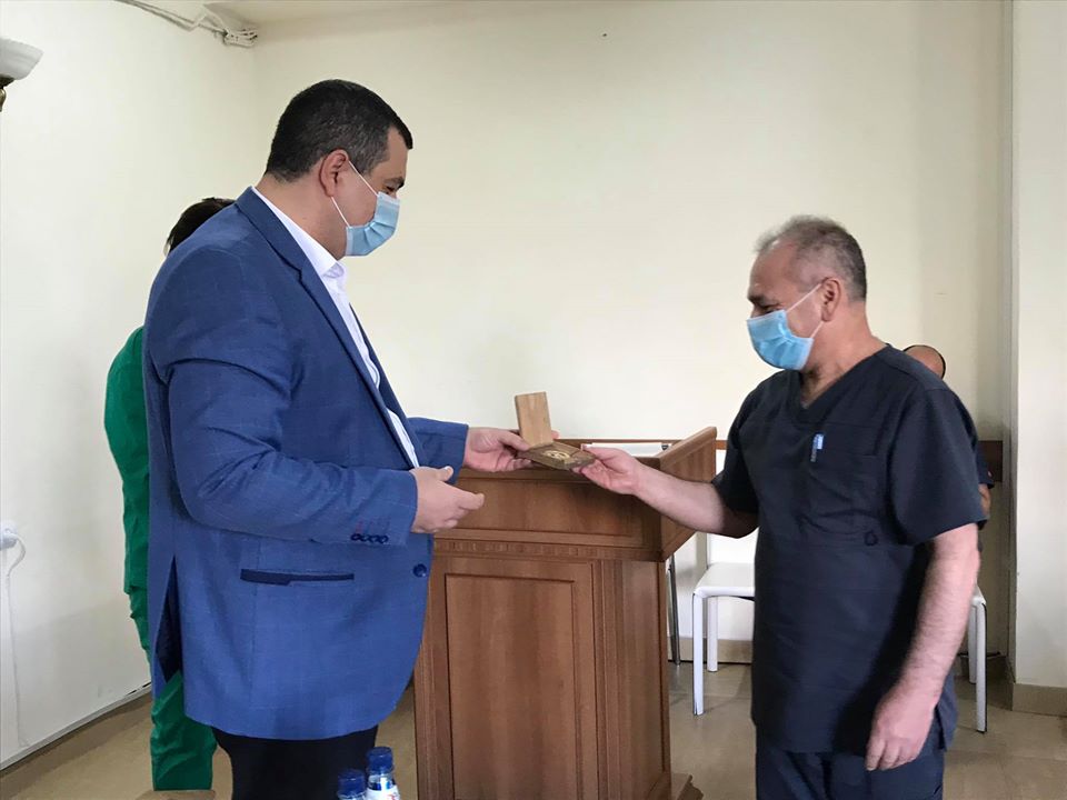 «Սուրբ Գրիգոր Լուսավորիչ» ԲԿ-ի աշխատակիցները պարգևատրվել են հուշամեդալներով