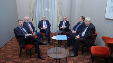 ՀՀ և Ադրբեջանի ԱԳ նախարարների տեսակոնֆերանսի ժամանակ ընդգծվել է գալիք ամիս հեռավար կապով շփումները շարունակելու պատրաստակամությունը